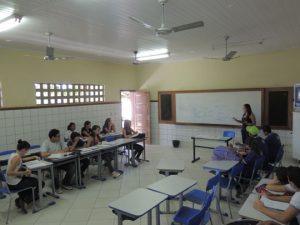 alunos-professor-sala-de-aula-brumado-noticias-95